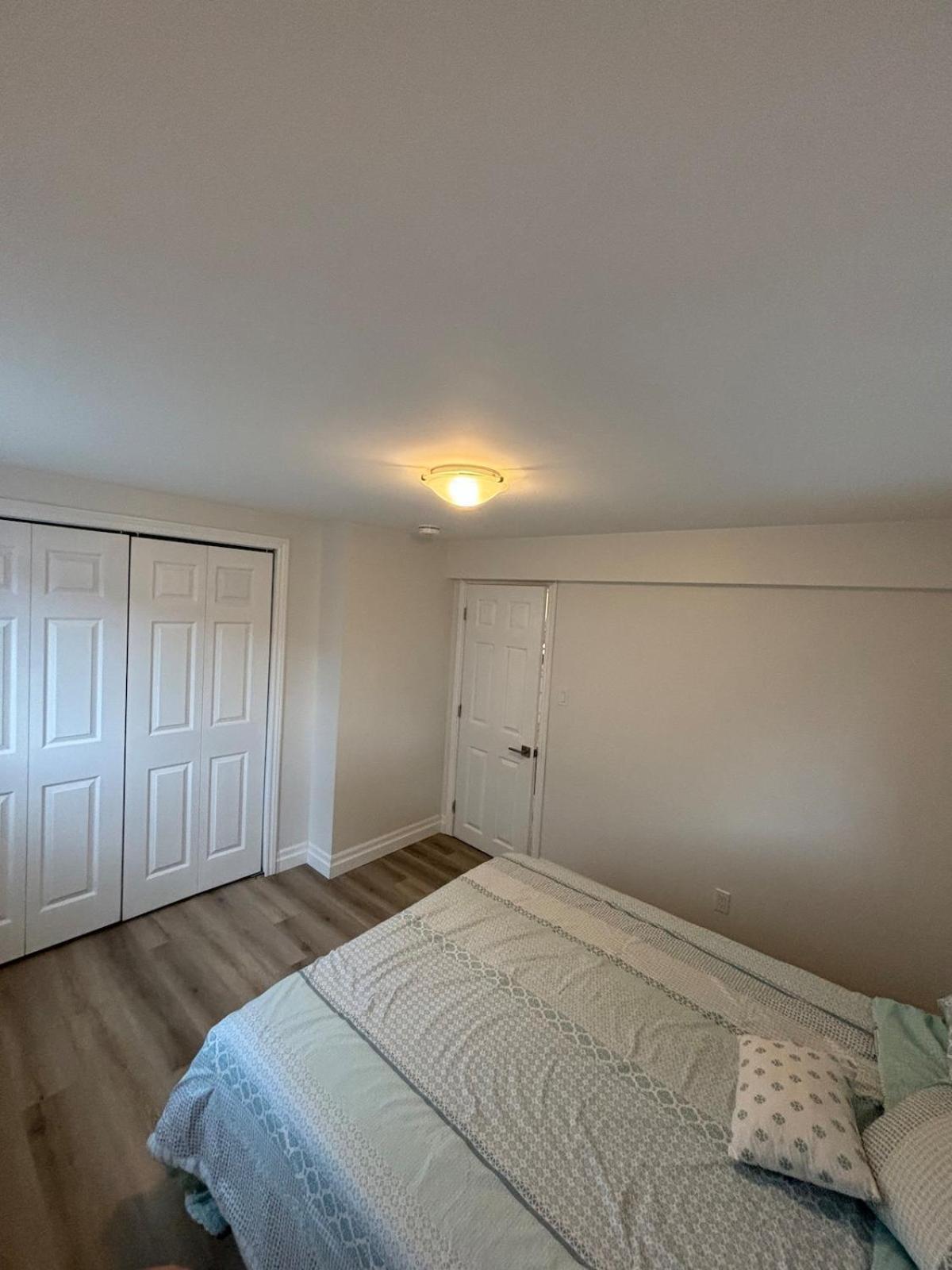 One-Bedroom Unit At Vista Hill Waterloo Esterno foto